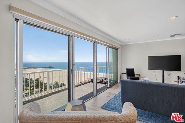 101 California Avenue 1404, Santa Monica, CA 90403