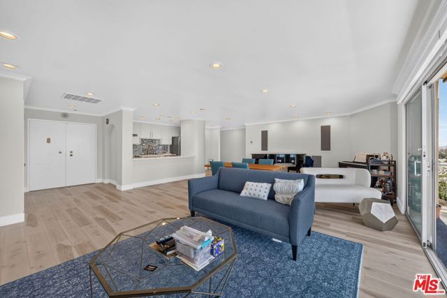 101 California Avenue 1404, Santa Monica, CA 90403
