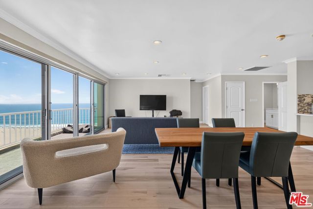 101 California Avenue 1404, Santa Monica, CA 90403