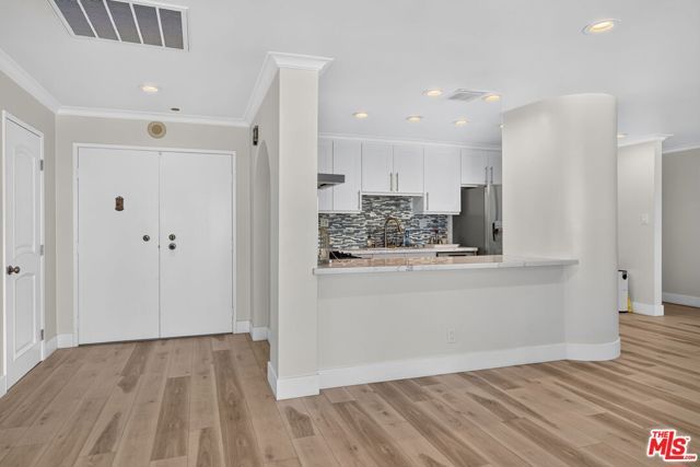 101 California Avenue 1404, Santa Monica, CA 90403