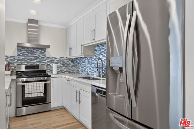 101 California Avenue 1404, Santa Monica, CA 90403
