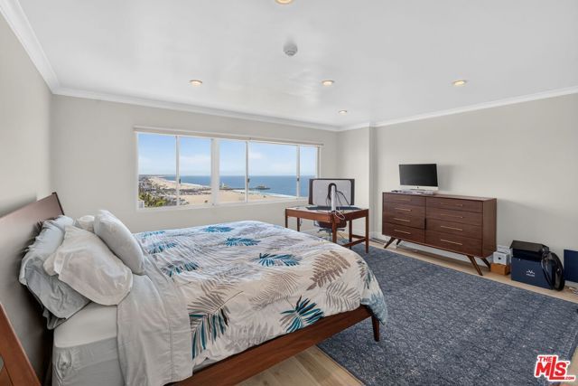 101 California Avenue 1404, Santa Monica, CA 90403