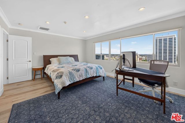 101 California Avenue 1404, Santa Monica, CA 90403
