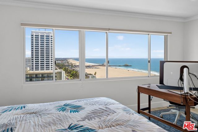 101 California Avenue 1404, Santa Monica, CA 90403