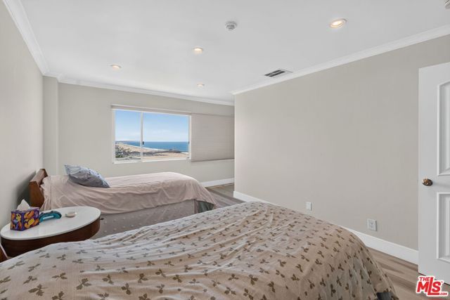 101 California Avenue 1404, Santa Monica, CA 90403