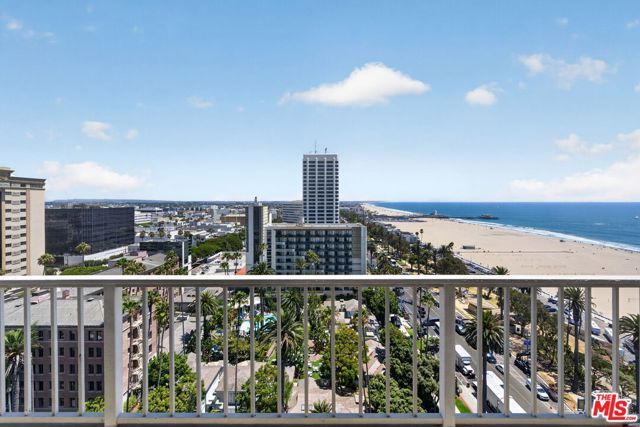 101 California Avenue 1404, Santa Monica, CA 90403