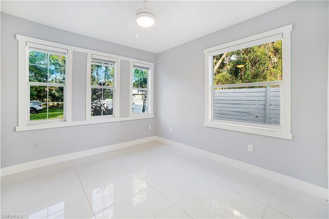 3332 6th AVE SE, Naples, FL 34117