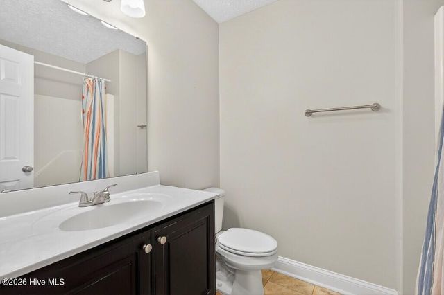 202 Croatan Woods Drive, New Bern, NC 28562