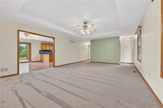 14203 E 198th Street, Peculiar, MO 64078