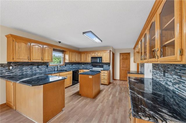 14203 E 198th Street, Peculiar, MO 64078