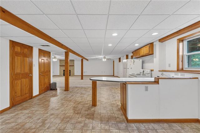 14203 E 198th Street, Peculiar, MO 64078