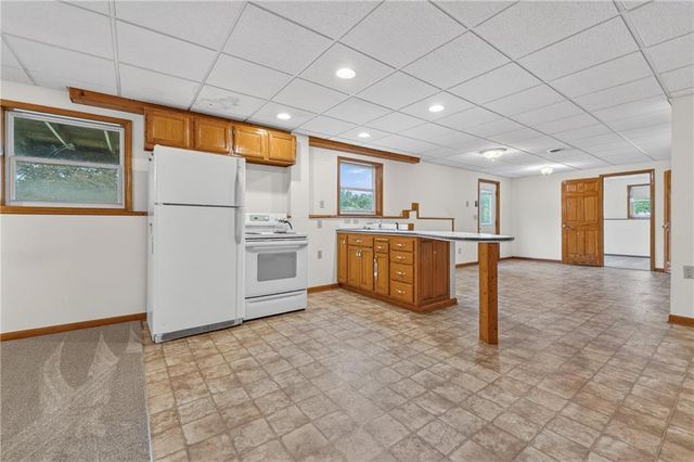 14203 E 198th Street, Peculiar, MO 64078