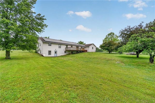 14203 E 198th Street, Peculiar, MO 64078
