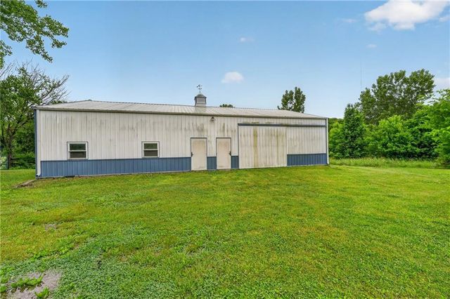 14203 E 198th Street, Peculiar, MO 64078