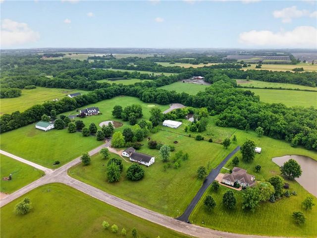 14203 E 198th Street, Peculiar, MO 64078