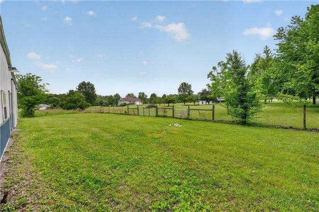 14203 E 198th Street, Peculiar, MO 64078