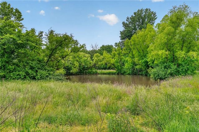 14203 E 198th Street, Peculiar, MO 64078