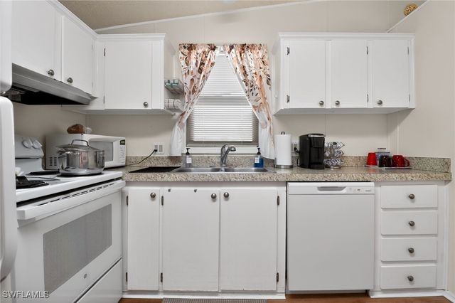 183 Oceans BLVD 183, Naples, FL 34104