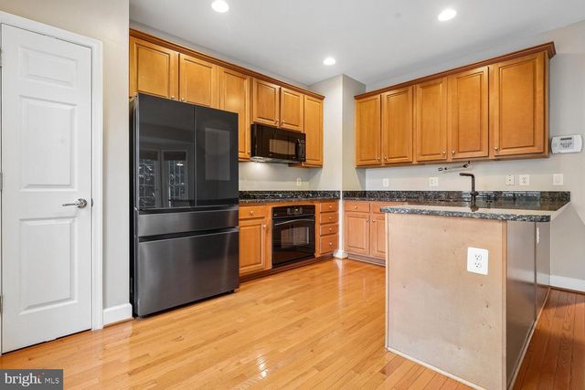 14614 ROBIN GLEN WAY, Woodbridge, VA 22191