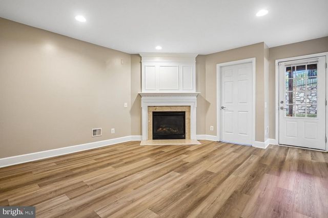 14614 ROBIN GLEN WAY, Woodbridge, VA 22191