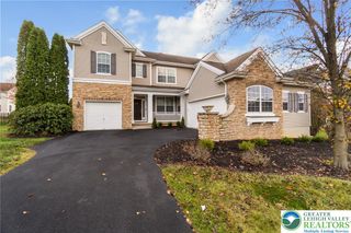 2733 Meadow Lane Drive, Easton, PA 18040