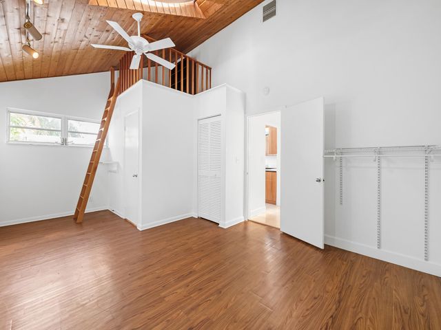 2004 SE 26TH Terrace, Fort Lauderdale, FL 33316