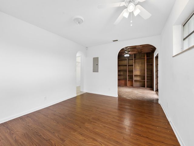 2004 SE 26TH Terrace, Fort Lauderdale, FL 33316