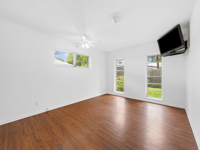 2004 SE 26TH Terrace, Fort Lauderdale, FL 33316