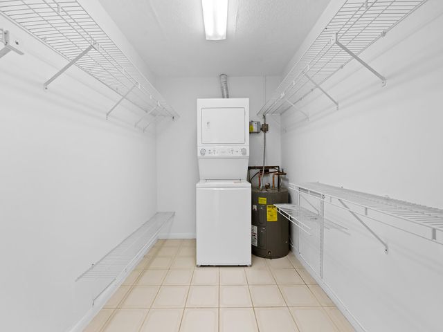 2004 SE 26TH Terrace, Fort Lauderdale, FL 33316