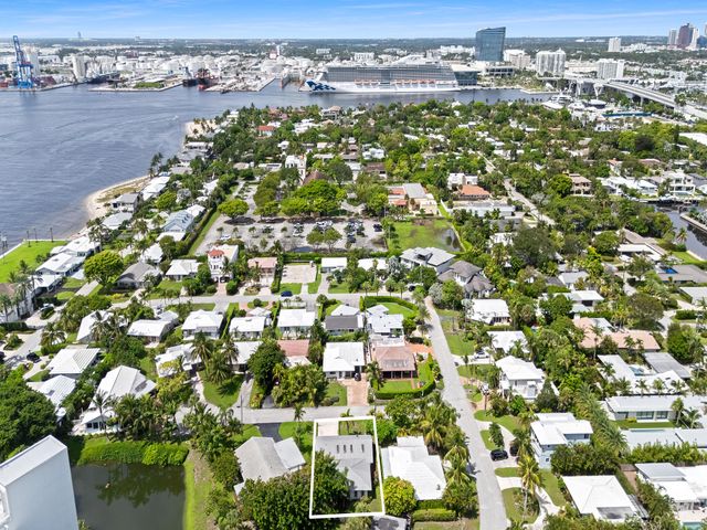 2004 SE 26TH Terrace, Fort Lauderdale, FL 33316