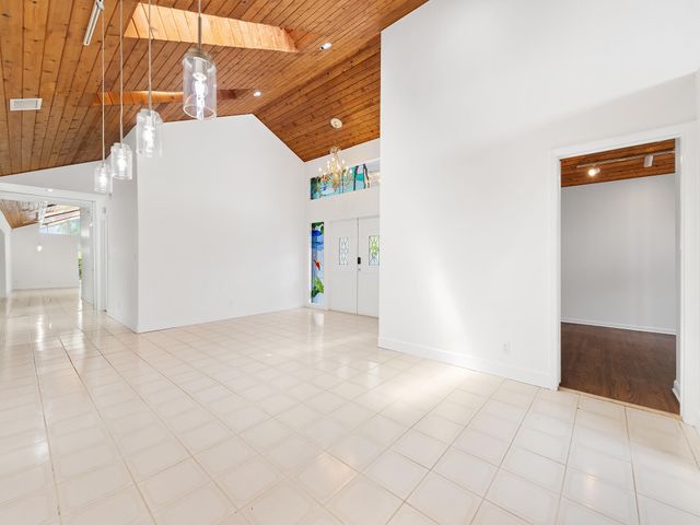 2004 SE 26TH Terrace, Fort Lauderdale, FL 33316