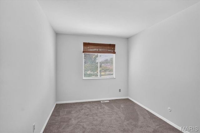 630 Rosetta Drive, Florissant, MO 63031