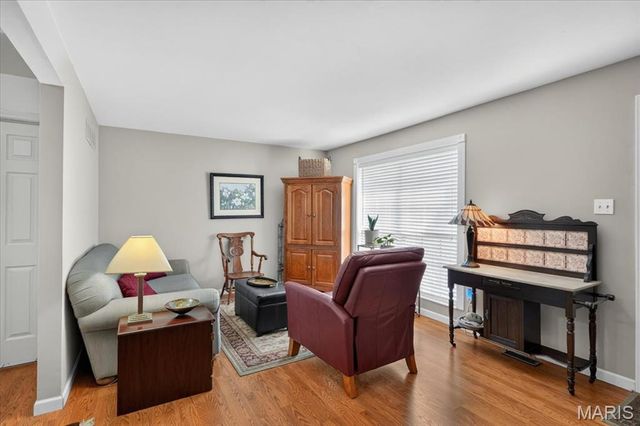630 Rosetta Drive, Florissant, MO 63031