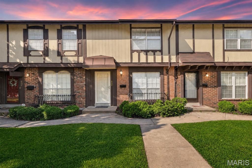 630 Rosetta Drive, Florissant, MO 63031