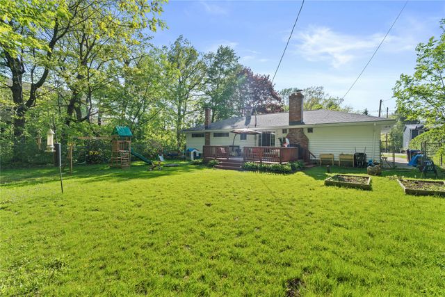3641 STERRETTANIA Road, Erie, PA 16506