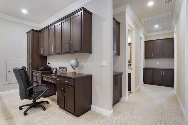 2925 Fuchsia Dr, Lodi, CA 95242