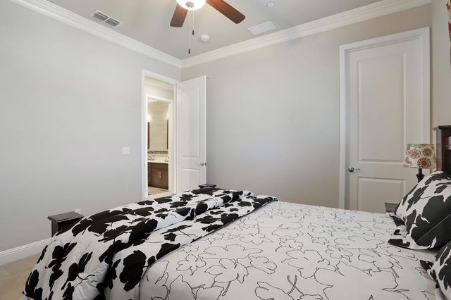 2925 Fuchsia Dr, Lodi, CA 95242