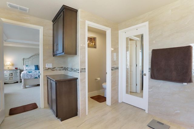 2925 Fuchsia Dr, Lodi, CA 95242