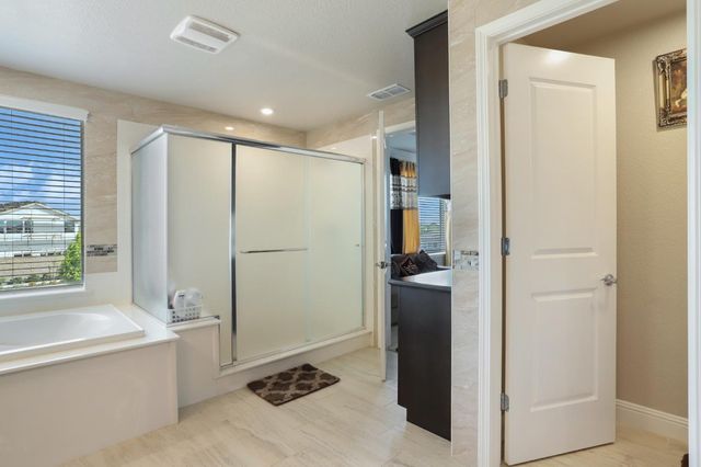 2925 Fuchsia Dr, Lodi, CA 95242