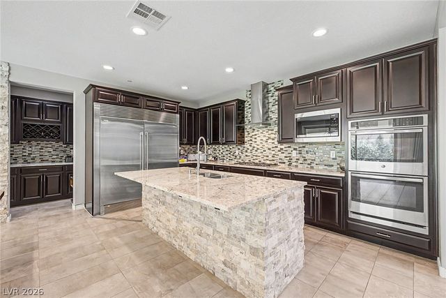 995 Cedar Cliff Court, Henderson, NV 89002