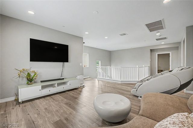 995 Cedar Cliff Court, Henderson, NV 89002