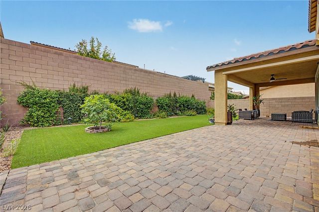 995 Cedar Cliff Court, Henderson, NV 89002