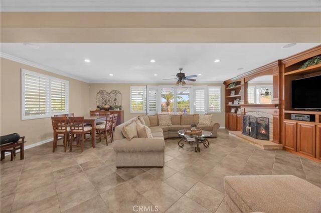 2551 Rosser, Corona, CA 92879
