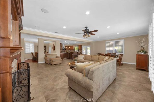 2551 Rosser, Corona, CA 92879