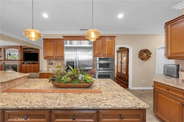 2551 Rosser, Corona, CA 92879