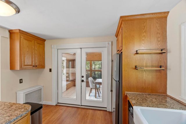 214 Brigham Hill Rd, Grafton, MA 01536