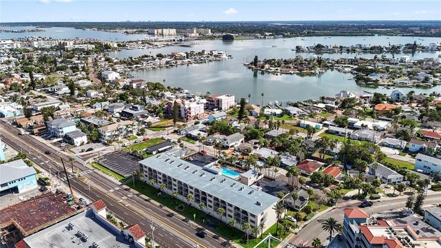 14033 PALM STREET, Madeira Beach, FL 33708