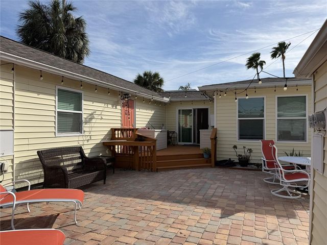 14033 PALM STREET, Madeira Beach, FL 33708