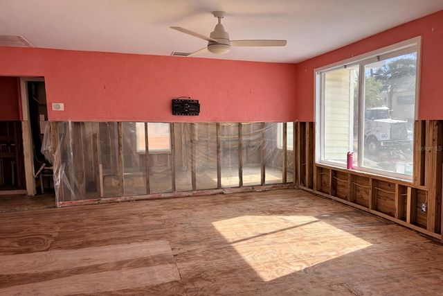 14033 PALM STREET, Madeira Beach, FL 33708