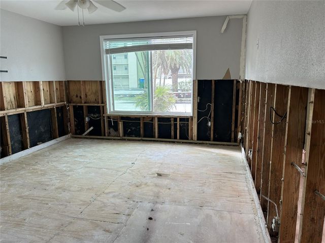 14033 PALM STREET, Madeira Beach, FL 33708